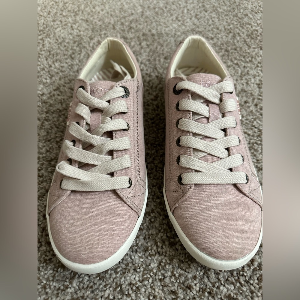 TAOS Sneakers in Pink Wash Canvas